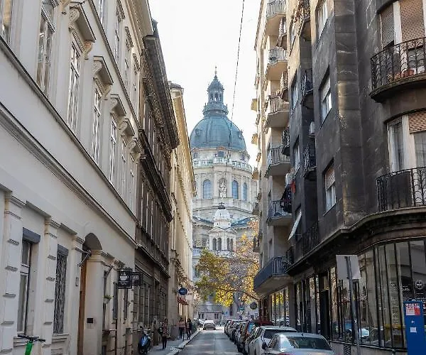 Basilica - Center Apartmán *